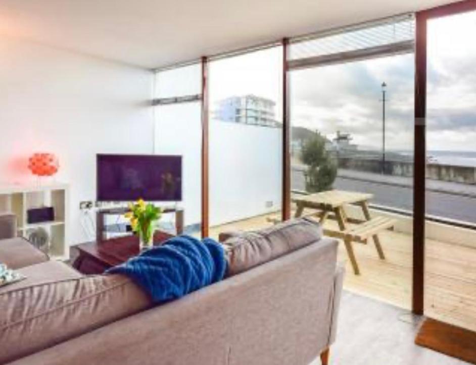 Westward Ho! Beachfront Luxury For 2 المظهر الخارجي الصورة